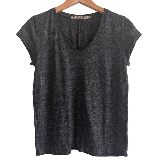 Michael Stars Tops - Michael Stars  V-Neck Tee size medium